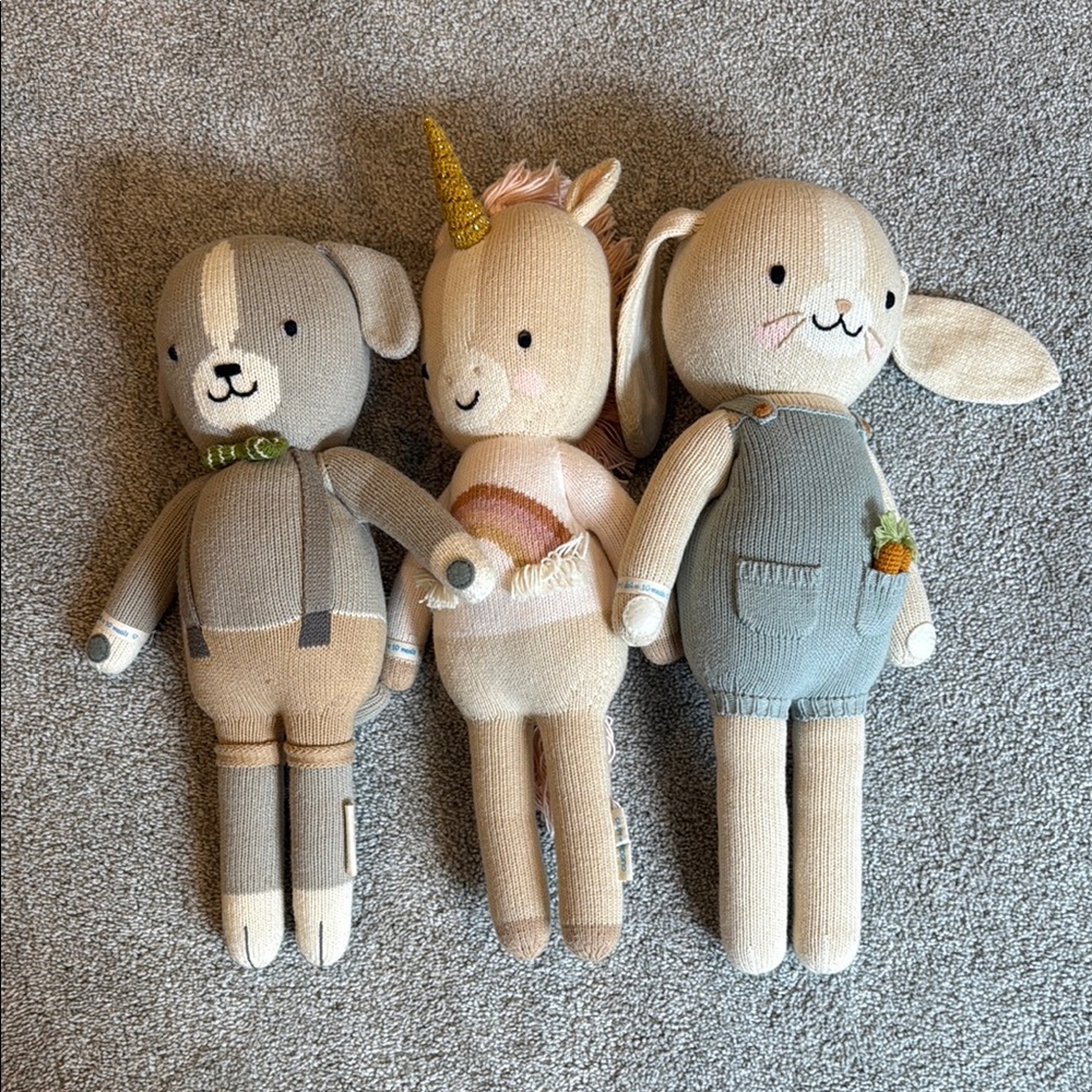 Adorable Stuffed Animal Trio - Beige, Cream, and Tan